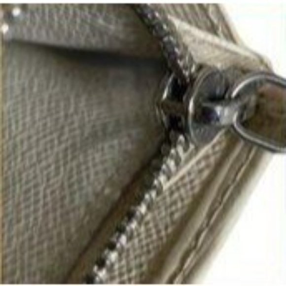 Authentic Louis Vuitton Wallet Long Portefeiulle Sarah Epi LV Vintage - Picture 9 of 10